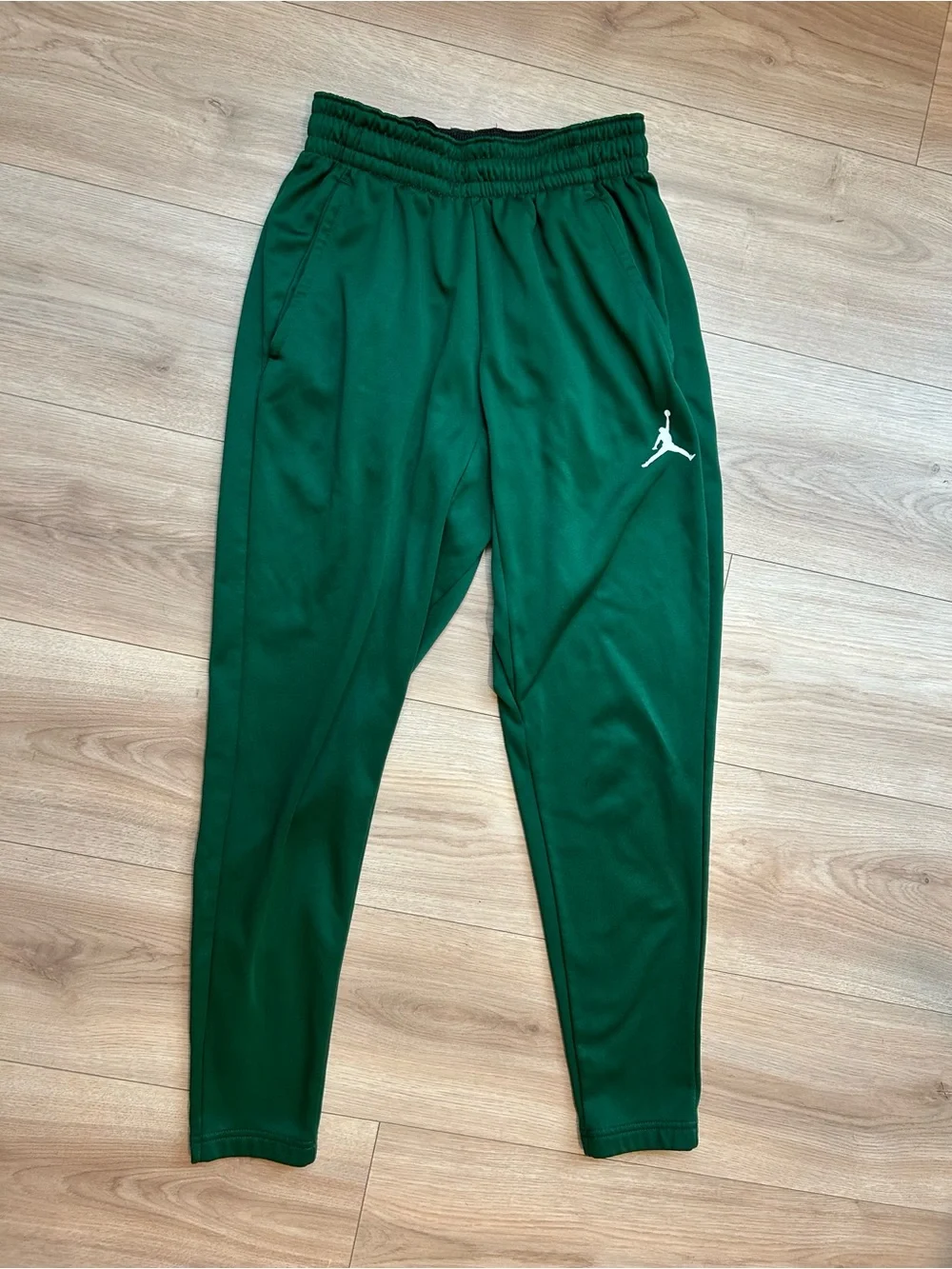 Jordan Green Men's Jogger Pants with White Jumpman